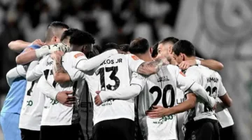 إشارة الصمت.. تصرف كاراسكو يثير غضب جماهير الشباب بعد مباراة الدوري السعودي